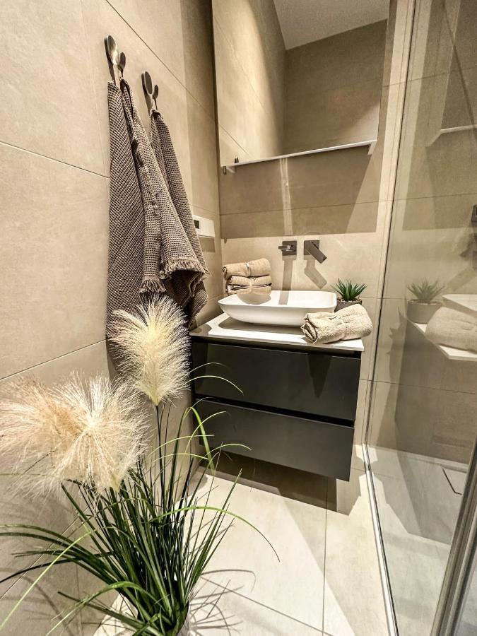 Riga Center - Quiet Studio - 5 Min To Old Town & Nflx 外观 照片