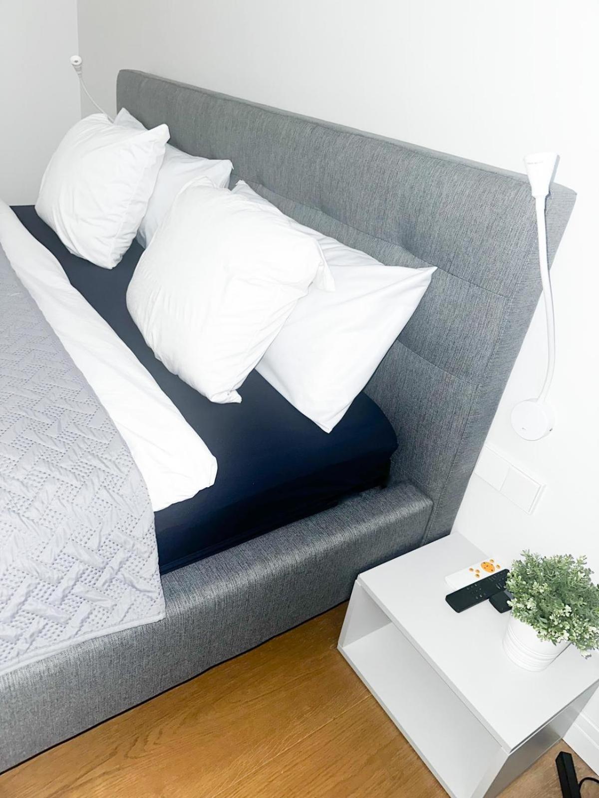 Riga Center - Quiet Studio - 5 Min To Old Town & Nflx 外观 照片